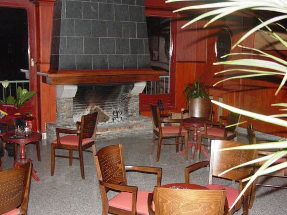 Subira Hotel El Serrat Interior photo